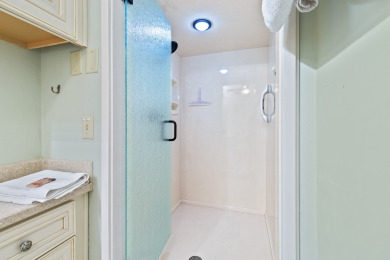 Lake House 507 Surf Dweller by Alicia Hollis Rentals Open Sep 6 FREE TICKETS! $300Day, , on Gulf of Mexico - Fort Walton in Florida - Lakehouse Vacation Rental - Lake Home for rent on LakeHouseVacations.com