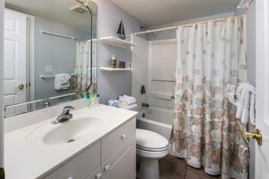 Lake House SC 712 Tidal Breeze - Sunsets and vibes, book your beach vacation now!!, , on Gulf of Mexico - Fort Walton in Florida - Lakehouse Vacation Rental - Lake Home for rent on LakeHouseVacations.com
