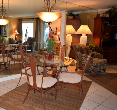 Lake House El Matador 425 by Alicia Hollis Rentals Open JUL 28 FREE TICKETS! $300Day, , on Gulf of Mexico - Fort Walton in Florida - Lakehouse Vacation Rental - Lake Home for rent on LakeHouseVacations.com
