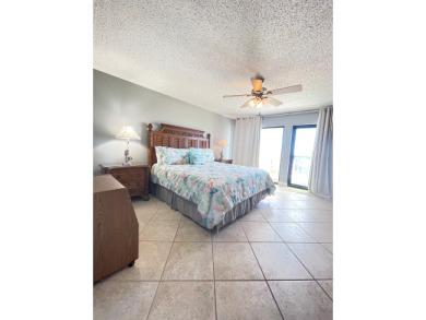 Lake House 102 Surf Dweller by Alicia Hollis Rentals Open Aug 2 FREE TICKETS! $300Day, , on Gulf of Mexico - Fort Walton in Florida - Lakehouse Vacation Rental - Lake Home for rent on LakeHouseVacations.com