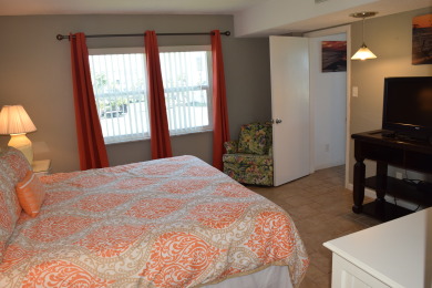 Lake House El Matador 239 by Alicia Hollis Rentals Open Aug 1 FREE TICKETS! $300Day, , on Gulf of Mexico - Fort Walton in Florida - Lakehouse Vacation Rental - Lake Home for rent on LakeHouseVacations.com