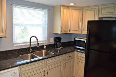 Lake House El Matador 239 by Alicia Hollis Rentals Open Aug 1 FREE TICKETS! $300Day, , on Gulf of Mexico - Fort Walton in Florida - Lakehouse Vacation Rental - Lake Home for rent on LakeHouseVacations.com