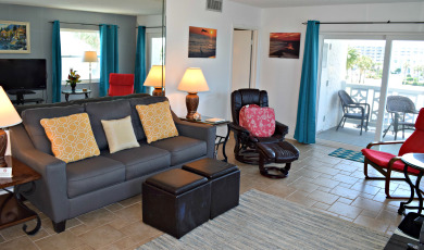 Lake House El Matador 239 by Alicia Hollis Rentals Open Aug 1 FREE TICKETS! $300Day, , on Gulf of Mexico - Fort Walton in Florida - Lakehouse Vacation Rental - Lake Home for rent on LakeHouseVacations.com