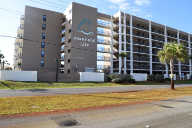 Lake House Emerald Isle 312 by Alicia Hollis Rentals Open Aug 9 FREE TICKETS! $300Day, , on Gulf of Mexico - Fort Walton in Florida - Lakehouse Vacation Rental - Lake Home for rent on LakeHouseVacations.com