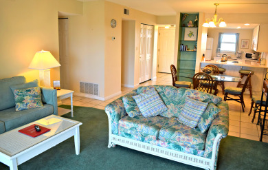 Lake House Emerald Isle 312 by Alicia Hollis Rentals Open Aug 9 FREE TICKETS! $300Day, , on Gulf of Mexico - Fort Walton in Florida - Lakehouse Vacation Rental - Lake Home for rent on LakeHouseVacations.com