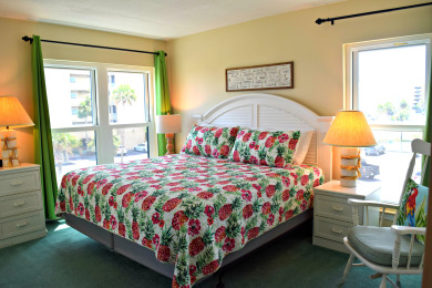 Lake House Emerald Isle 312 by Alicia Hollis Rentals Open Aug 9 FREE TICKETS! $300Day, , on Gulf of Mexico - Fort Walton in Florida - Lakehouse Vacation Rental - Lake Home for rent on LakeHouseVacations.com