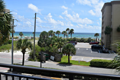 Lake House Emerald Isle 312 by Alicia Hollis Rentals Open Aug 9 FREE TICKETS! $300Day, , on Gulf of Mexico - Fort Walton in Florida - Lakehouse Vacation Rental - Lake Home for rent on LakeHouseVacations.com