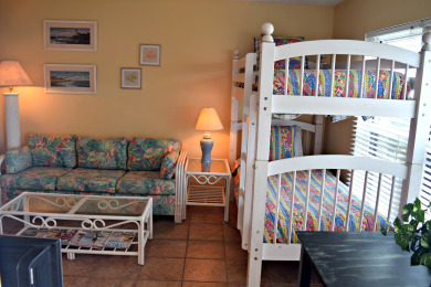 Lake House 404 Emerald Isle by Alicia Hollis Rentals Open Aug 2 FREE TICKETS! $300Day, , on Gulf of Mexico - Fort Walton in Florida - Lakehouse Vacation Rental - Lake Home for rent on LakeHouseVacations.com