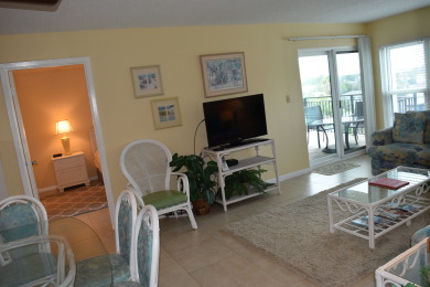 Lake House 404 Emerald Isle by Alicia Hollis Rentals Open Aug 2 FREE TICKETS! $300Day, , on Gulf of Mexico - Fort Walton in Florida - Lakehouse Vacation Rental - Lake Home for rent on LakeHouseVacations.com