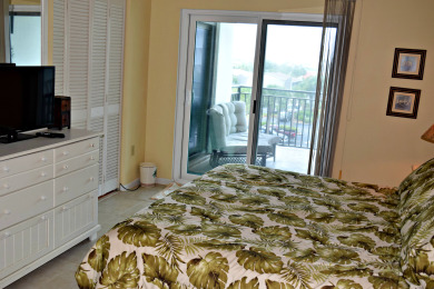 Lake House 404 Emerald Isle by Alicia Hollis Rentals Open Aug 2 FREE TICKETS! $300Day, , on Gulf of Mexico - Fort Walton in Florida - Lakehouse Vacation Rental - Lake Home for rent on LakeHouseVacations.com