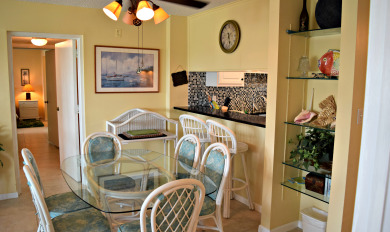 Lake House 404 Emerald Isle by Alicia Hollis Rentals Open Aug 2 FREE TICKETS! $300Day, , on Gulf of Mexico - Fort Walton in Florida - Lakehouse Vacation Rental - Lake Home for rent on LakeHouseVacations.com