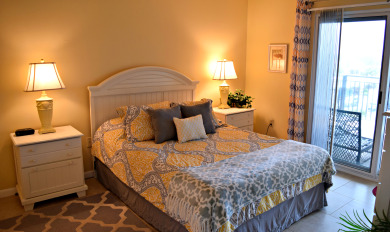Lake House 404 Emerald Isle by Alicia Hollis Rentals Open Aug 2 FREE TICKETS! $300Day, , on Gulf of Mexico - Fort Walton in Florida - Lakehouse Vacation Rental - Lake Home for rent on LakeHouseVacations.com