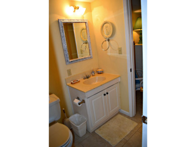 Lake House 404 Emerald Isle by Alicia Hollis Rentals Open Aug 2 FREE TICKETS! $300Day, , on Gulf of Mexico - Fort Walton in Florida - Lakehouse Vacation Rental - Lake Home for rent on LakeHouseVacations.com