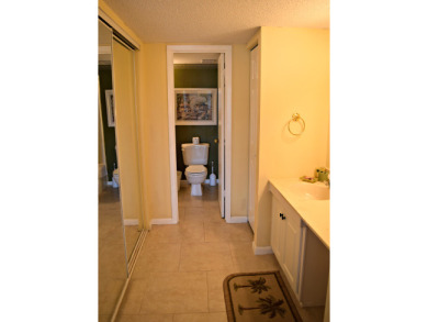 Lake House 404 Emerald Isle by Alicia Hollis Rentals Open Aug 2 FREE TICKETS! $300Day, , on Gulf of Mexico - Fort Walton in Florida - Lakehouse Vacation Rental - Lake Home for rent on LakeHouseVacations.com