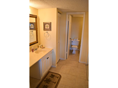 Lake House 404 Emerald Isle by Alicia Hollis Rentals Open Aug 2 FREE TICKETS! $300Day, , on Gulf of Mexico - Fort Walton in Florida - Lakehouse Vacation Rental - Lake Home for rent on LakeHouseVacations.com