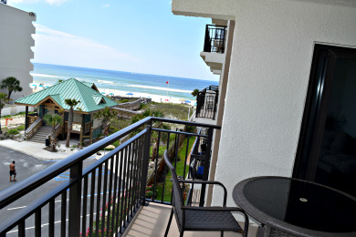 Lake House 404 Emerald Isle by Alicia Hollis Rentals Open Aug 2 FREE TICKETS! $300Day, , on Gulf of Mexico - Fort Walton in Florida - Lakehouse Vacation Rental - Lake Home for rent on LakeHouseVacations.com