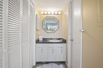 Lake House El Matador 211 by Alicia Hollis Rentals Open JUL 21 FREE TICKETS! $300Day, , on Gulf of Mexico - Fort Walton in Florida - Lakehouse Vacation Rental - Lake Home for rent on LakeHouseVacations.com