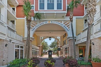 Lake House Spacious 4-bedroom unit with 2 Golf Carts, 3 King Beds & a bunk loft!, , on Gulf of Mexico - Miramar Beach in Florida - Lakehouse Vacation Rental - Lake Home for rent on LakeHouseVacations.com