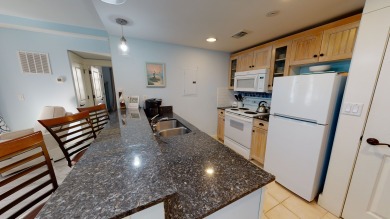 Lake House Market Street Inn 432-434 Right in Baytowne Wharf, wifi, , on Gulf of Mexico - Miramar Beach in Florida - Lakehouse Vacation Rental - Lake Home for rent on LakeHouseVacations.com