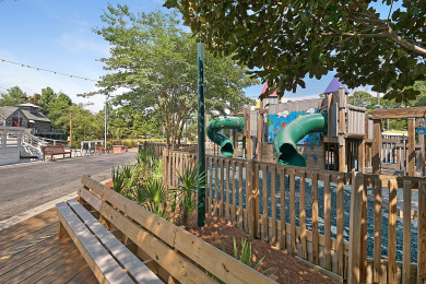 Lake House Market Street Inn 432-434 Right in Baytowne Wharf, wifi, , on Gulf of Mexico - Miramar Beach in Florida - Lakehouse Vacation Rental - Lake Home for rent on LakeHouseVacations.com