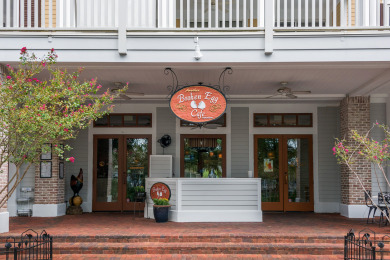Lake House Market Street Inn 432-434 Right in Baytowne Wharf, wifi, , on Gulf of Mexico - Miramar Beach in Florida - Lakehouse Vacation Rental - Lake Home for rent on LakeHouseVacations.com