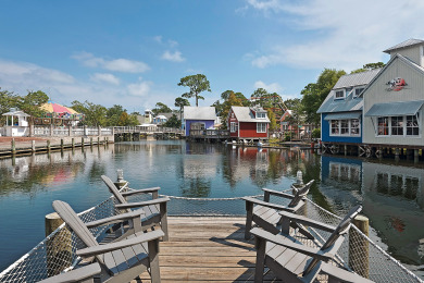 Lake House Market Street Inn 432-434 Right in Baytowne Wharf, wifi, , on Gulf of Mexico - Miramar Beach in Florida - Lakehouse Vacation Rental - Lake Home for rent on LakeHouseVacations.com