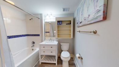 Lake House Market Street Inn 432-434 Right in Baytowne Wharf, wifi, , on Gulf of Mexico - Miramar Beach in Florida - Lakehouse Vacation Rental - Lake Home for rent on LakeHouseVacations.com
