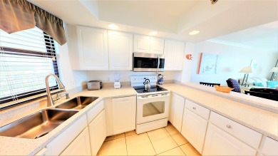 Lake House Beachside II 4302 Cozy, upgraded clean beachfront condo 'A Mermaids Tale', , on Gulf of Mexico - Miramar Beach in Florida - Lakehouse Vacation Rental - Lake Home for rent on LakeHouseVacations.com