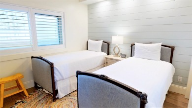 Lake House Beach Manor 1004 - fully renovated beachfront condo, , on Gulf of Mexico - Miramar Beach in Florida - Lakehouse Vacation Rental - Lake Home for rent on LakeHouseVacations.com