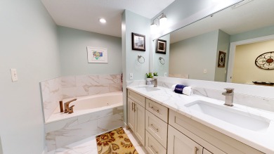 Lake House Summit 205A lockout - Gorgeously updated 'Seaside Treasure' - Walk to Beach, , on Gulf of Mexico - Miramar Beach in Florida - Lakehouse Vacation Rental - Lake Home for rent on LakeHouseVacations.com