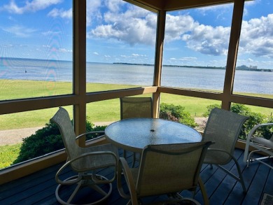 Lake House 