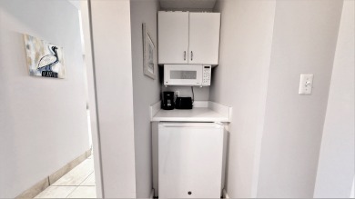 Lake House Summit 407A lockout - Reduced rates, Book Now Walk to beach Lush views, , on Gulf of Mexico - Miramar Beach in Florida - Lakehouse Vacation Rental - Lake Home for rent on LakeHouseVacations.com