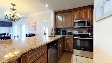 Lake House Beach Manor 712 - hard-to-find gulf & beachfront 3 bedroom, , on Gulf of Mexico - Miramar Beach in Florida - Lakehouse Vacation Rental - Lake Home for rent on LakeHouseVacations.com