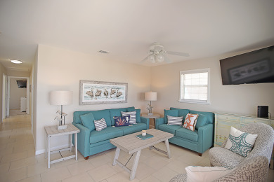 Lake House Sandpiper-Pet Friendly-Steps away from the beach-Signature Properties, , on Gulf of Mexico - Fort Morgan in Alabama - Lakehouse Vacation Rental - Lake Home for rent on LakeHouseVacations.com