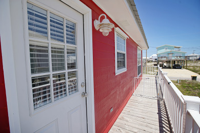 Lake House Sandpiper-Pet Friendly-Steps away from the beach-Signature Properties, , on Gulf of Mexico - Fort Morgan in Alabama - Lakehouse Vacation Rental - Lake Home for rent on LakeHouseVacations.com