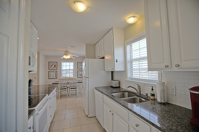 Lake House Sandpiper-Pet Friendly-Steps away from the beach-Signature Properties, , on Gulf of Mexico - Fort Morgan in Alabama - Lakehouse Vacation Rental - Lake Home for rent on LakeHouseVacations.com