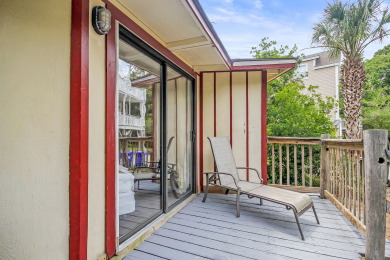 Lake House Matry's A Charming Beach Cottage Short Walk to the Beach , , on Atlantic Ocean - Surfside Beach in South Carolina - Lakehouse Vacation Rental - Lake Home for rent on LakeHouseVacations.com