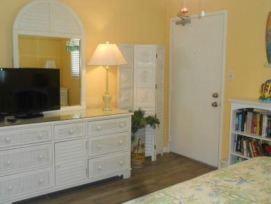 Lake House Oceanfront 3bed2.5bath-Water's Edge Resort-801 IndoorOutdoor Pool & Hot Tub, , on Atlantic Ocean - Garden City Beach in South Carolina - Lakehouse Vacation Rental - Lake Home for rent on LakeHouseVacations.com