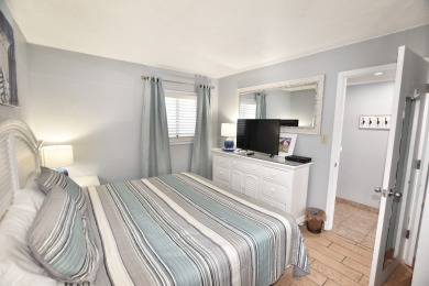 Lake House Oceanfront 1bed2bath-Water's Edge Resort-1206 IndoorOutdoor Pool & Hot Tub, , on Atlantic Ocean - Garden City Beach in South Carolina - Lakehouse Vacation Rental - Lake Home for rent on LakeHouseVacations.com