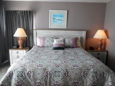 Lake House Oceanfront 3bed2.5bath-Water's Edge Resort1412 IndoorOutdoor Pool & Hot Tub, , on Atlantic Ocean - Garden City Beach in South Carolina - Lakehouse Vacation Rental - Lake Home for rent on LakeHouseVacations.com