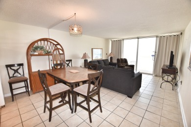 Lake House Oceanfront 3bed2.5bath-Water's Edge Resort-412 IndoorOutdoor Pool & Hot Tub, , on Atlantic Ocean - Garden City Beach in South Carolina - Lakehouse Vacation Rental - Lake Home for rent on LakeHouseVacations.com