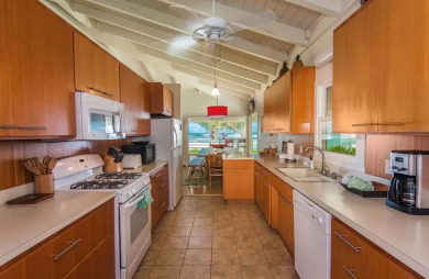 Lake House Gorgeous Haena beachfront home - Lihi Kai, Haena TVNC #4299, , on Kauai - Hanalei in Hawaii - Lakehouse Vacation Rental - Lake Home for rent on LakeHouseVacations.com