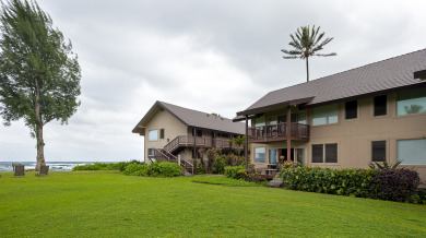 Lake House Secluded, Beachfront Condo - Perfect for Honeymoons & The Feel of Old Hawai'i, , on Kauai - Hanalei in Hawaii - Lakehouse Vacation Rental - Lake Home for rent on LakeHouseVacations.com