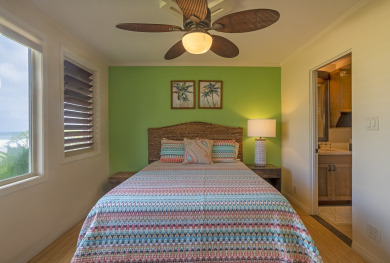 Lake House Private and Romantic Seaside Retreat - Just Twelve Steps to the Beach!, , on Kauai - Hanalei in Hawaii - Lakehouse Vacation Rental - Lake Home for rent on LakeHouseVacations.com