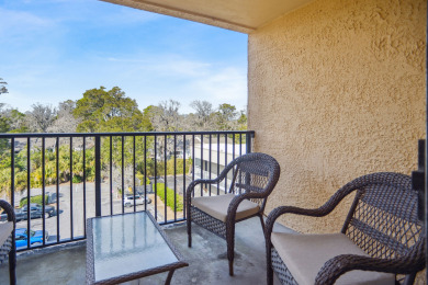 Lake House Beautifully Furnished 2BR2Bath Unit 5th Floor Gem - 1 Block from the Beach, , on Atlantic Ocean - Hilton Head Island in South Carolina - Lakehouse Vacation Rental - Lake Home for rent on LakeHouseVacations.com