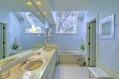 Lake House 21 Port Tack - Screened In Pool with Lagoon Views, , on Atlantic Ocean - Hilton Head Island in South Carolina - Lakehouse Vacation Rental - Lake Home for rent on LakeHouseVacations.com