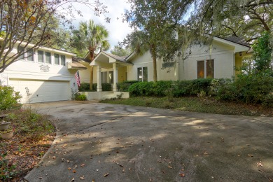 Lake House 21 Port Tack - Screened In Pool with Lagoon Views, , on Atlantic Ocean - Hilton Head Island in South Carolina - Lakehouse Vacation Rental - Lake Home for rent on LakeHouseVacations.com