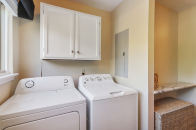 Lake House Courtside 81- Short Walk to the Beach- 2 BR 2.5 BA Updated Townhouse, , on Atlantic Ocean - Hilton Head Island in South Carolina - Lakehouse Vacation Rental - Lake Home for rent on LakeHouseVacations.com
