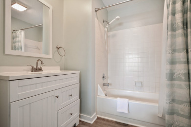 Lake House Courtside 104 - Gorgeous Poolside Townhouse - Short Walk to the Beach, , on Atlantic Ocean - Hilton Head Island in South Carolina - Lakehouse Vacation Rental - Lake Home for rent on LakeHouseVacations.com