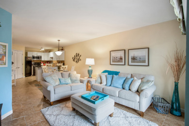 Lake House Beautiful 2BR2Bath Unit - 1 Block from the Beach, , on Atlantic Ocean - Hilton Head Island in South Carolina - Lakehouse Vacation Rental - Lake Home for rent on LakeHouseVacations.com